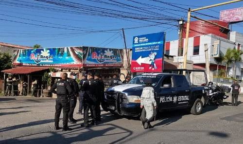 ¡Terrible! Asesinan a cuatro hombres en restaurante de Tecámac